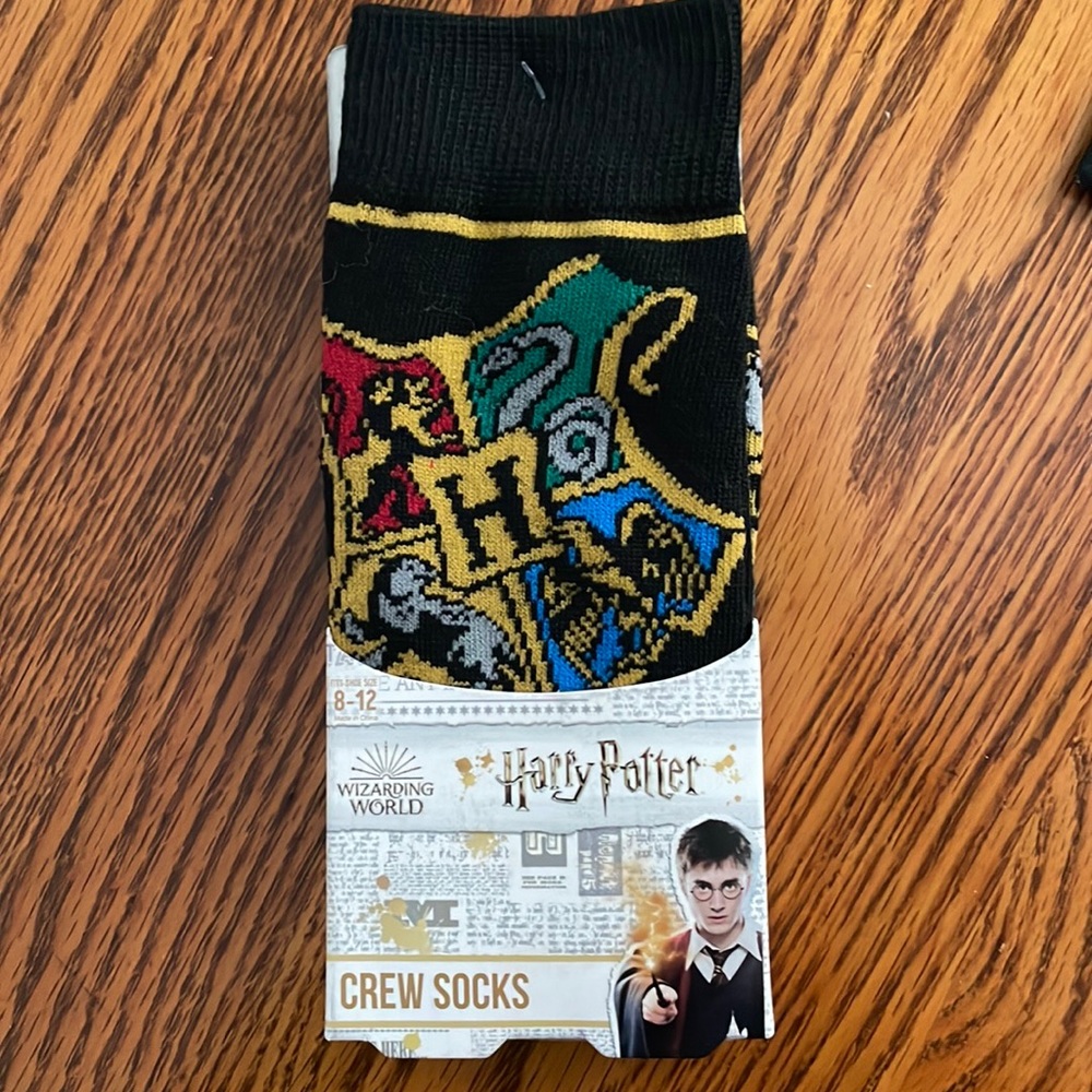 Brand new Harry Potter crew socks. Size 8-12
